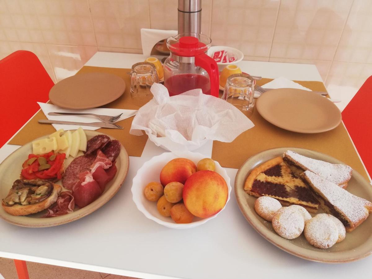 Casa Cabo Bed & Breakfast อังโกนา ภายนอก รูปภาพ